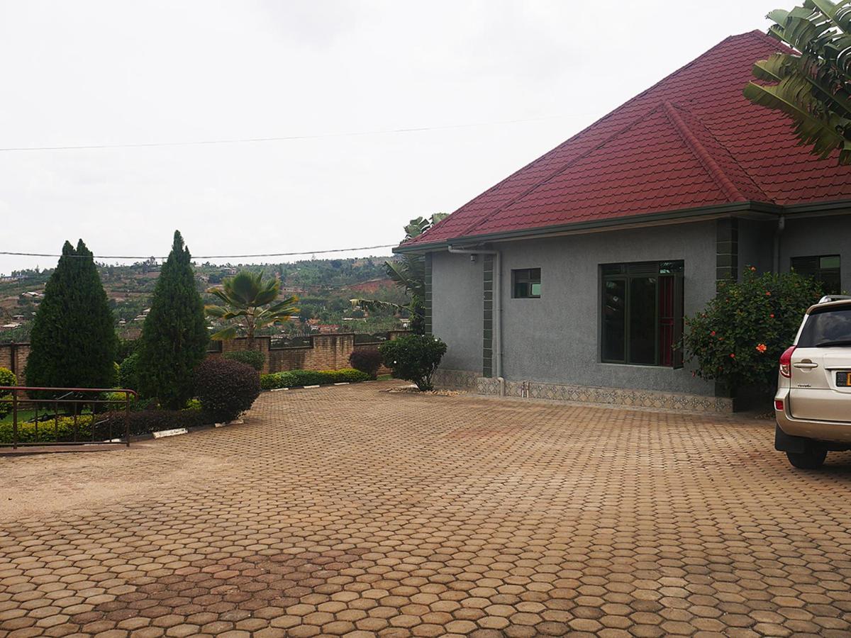 Villa Kikiriki Kigali Exterior photo
